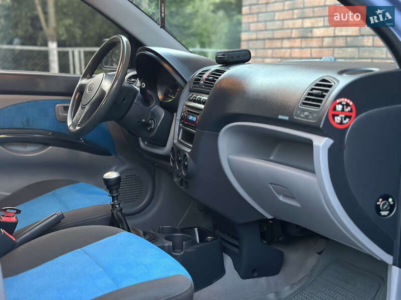 Хэтчбек Kia Picanto 2009 в Тернополе