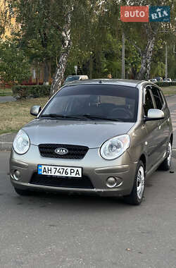 Хэтчбек Kia Picanto 2010 в 