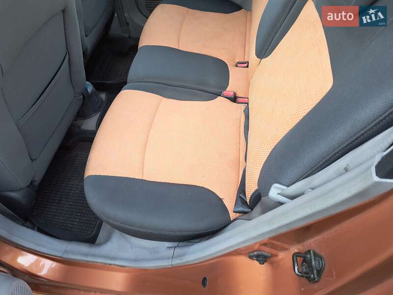 Хэтчбек Kia Picanto 2007 в Краматорске фото 2 Хэтчбек Kia Picanto 2007 в Краматорске