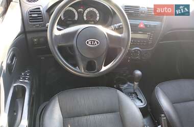 Хэтчбек Kia Picanto 2010 в 