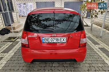 Хэтчбек Kia Picanto 2005 в  фото 4 Хэтчбек Kia Picanto 2005 в