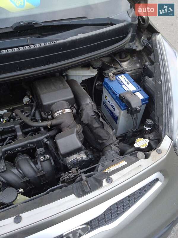 Хетчбек Kia Picanto 2011 в Красилові