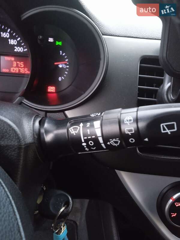 Хетчбек Kia Picanto 2011 в Красилові