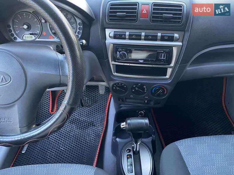 Хетчбек Kia Picanto 2007 в Миколаєві