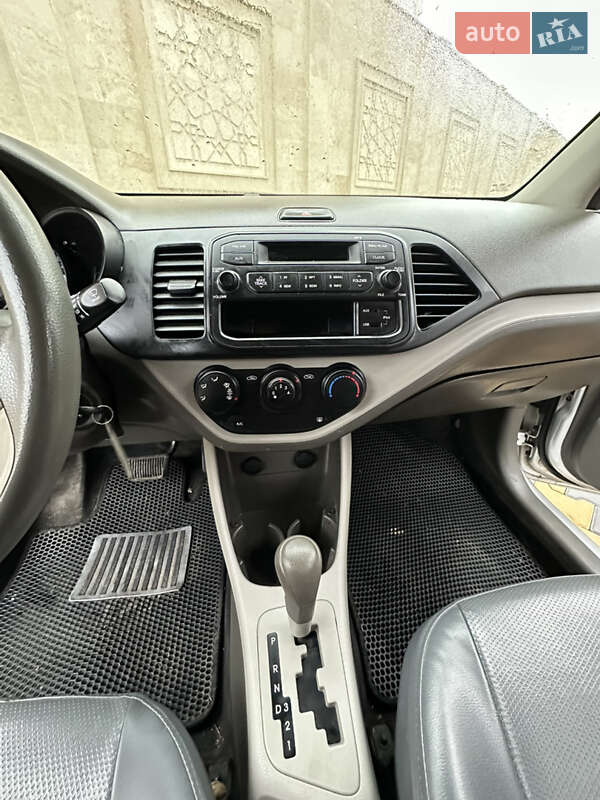 Хетчбек Kia Picanto 2014 в Одесі