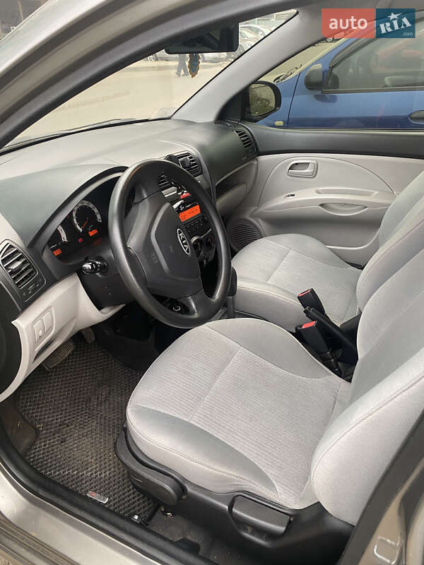 Хэтчбек Kia Picanto 2008 в Одессе