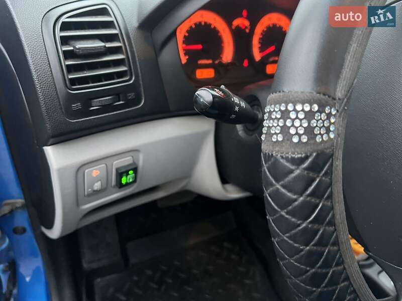 Хетчбек Kia Picanto 2008 в Харкові