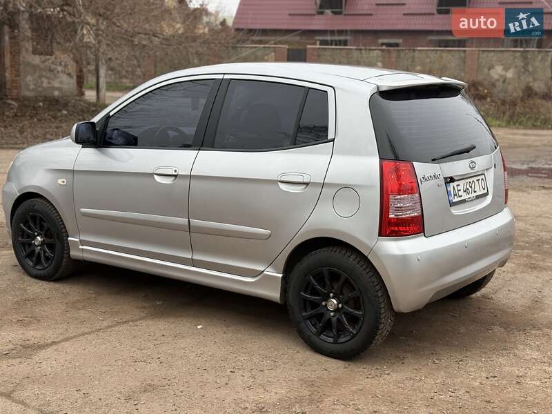 Хетчбек Kia Picanto 2006 в Кривому Розі фото 3 Хетчбек Kia Picanto 2006 в Кривому Розі