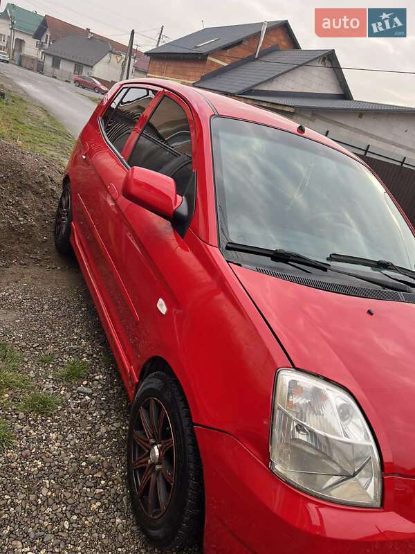 Хэтчбек Kia Picanto 2007 в Хусте