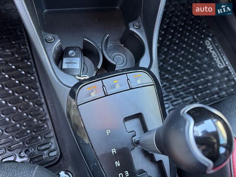 Хэтчбек Kia Picanto 2020 в Киеве