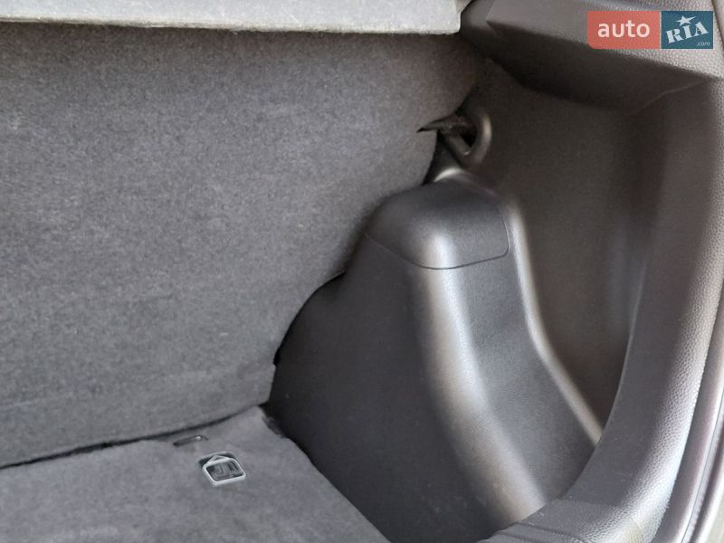 Хэтчбек Kia Picanto 2011 в Самборе фото 82 Хэтчбек Kia Picanto 2011 в Самборе