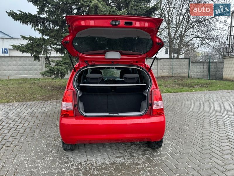 Хетчбек Kia Picanto 2006 в Кропивницькому