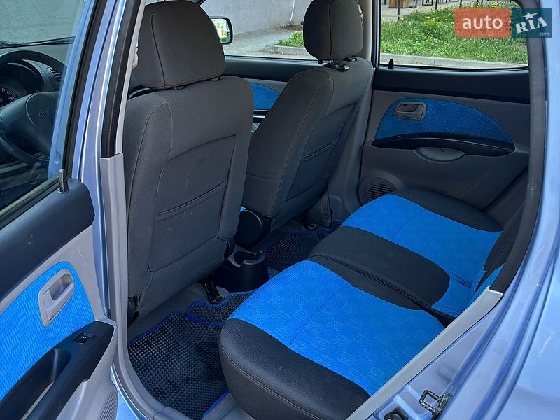 Хэтчбек Kia Picanto 2006 в Черновцах