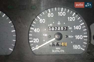 Грузопассажирский фургон Kia Pregio 2000 в 