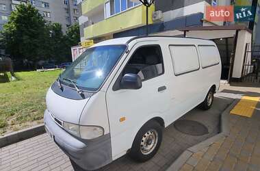Минивэн Kia Pregio 2002 в 