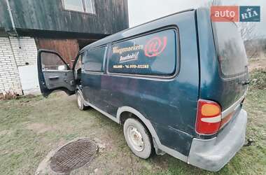 Минивэн Kia Pregio 2000 в 