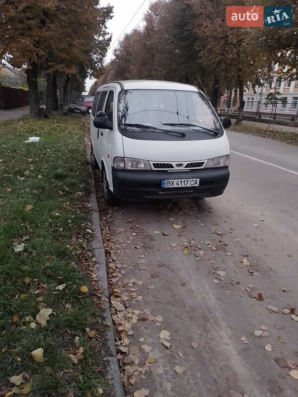 Мінівен Kia Pregio 2001 в Хмельницькому