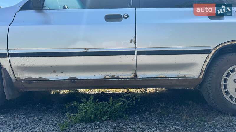 Универсал Kia Pride 2000 в Умани