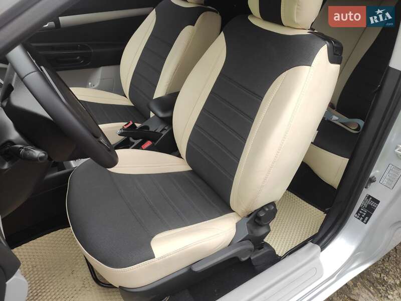 Хэтчбек Kia ProCeed 2008 в Черновцах