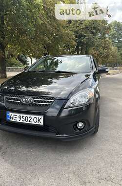 Хетчбек Kia ProCeed 2009 в Нікополі