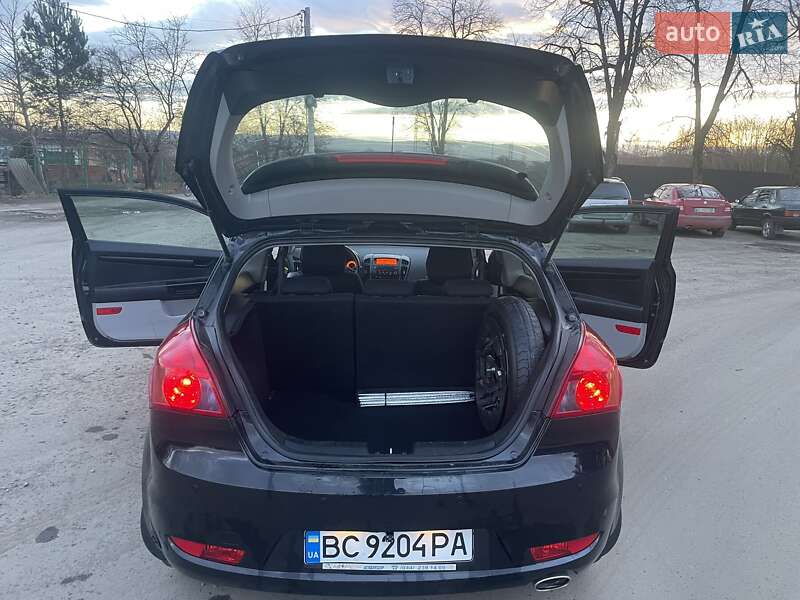 Хетчбек Kia ProCeed 2008 в Дрогобичі