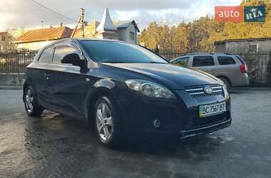 Хэтчбек Kia ProCeed 2008 в 