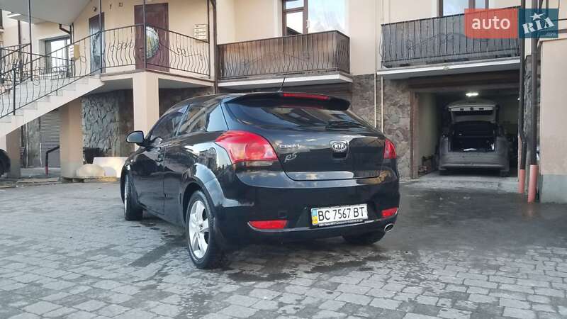 Хэтчбек Kia ProCeed 2008 в Львове
