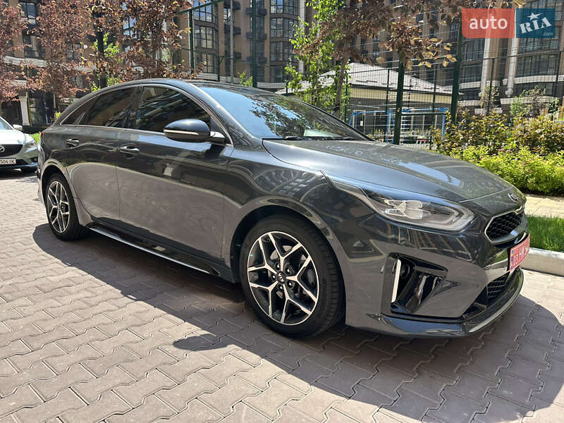 Kia ProCeed 2020