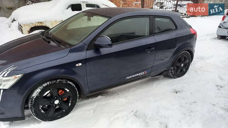 Хетчбек Kia ProCeed 2009 в Львові