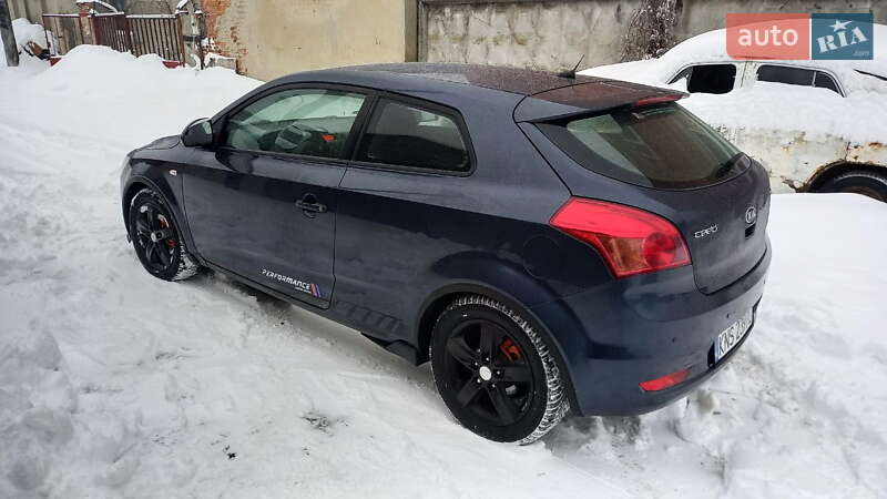 Хетчбек Kia ProCeed 2009 в Львові