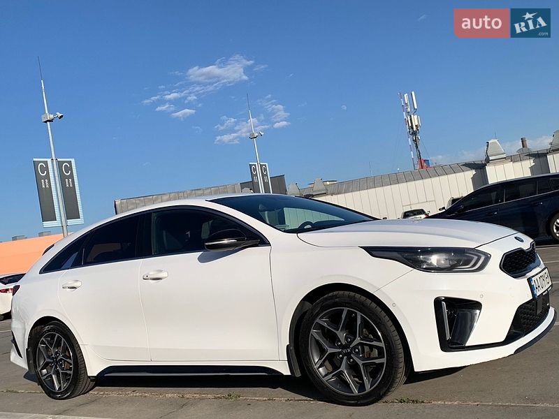 Универсал Kia ProCeed 2019 в Киеве