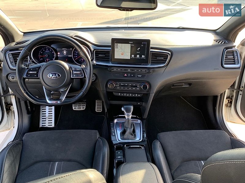 Универсал Kia ProCeed 2019 в Киеве