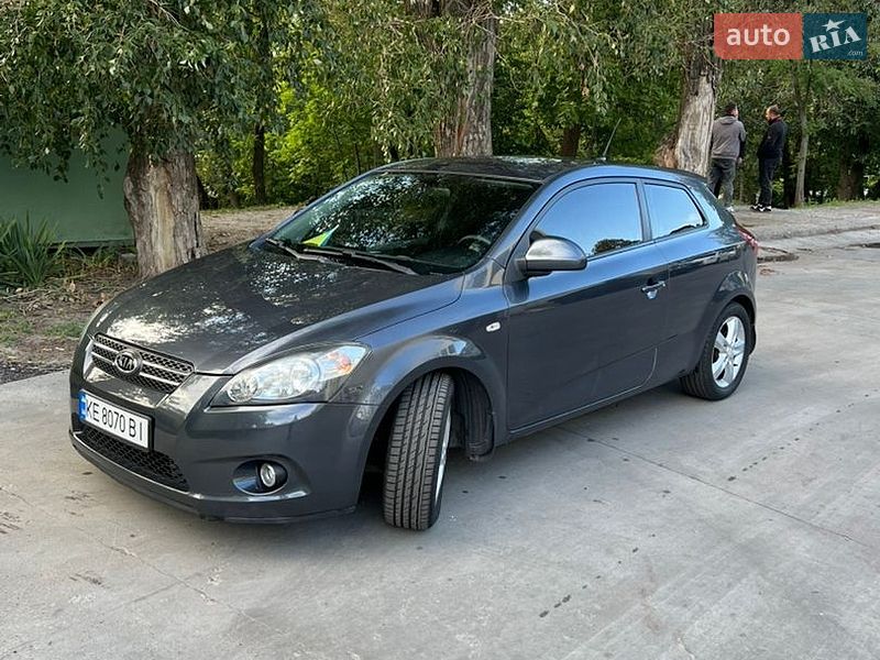 Хетчбек Kia ProCeed 2008 в Дніпрі
