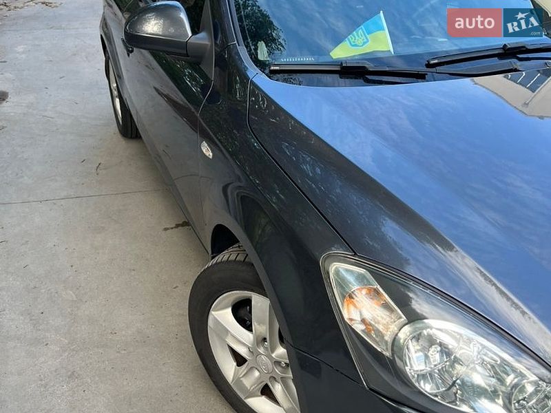 Хетчбек Kia ProCeed 2008 в Дніпрі