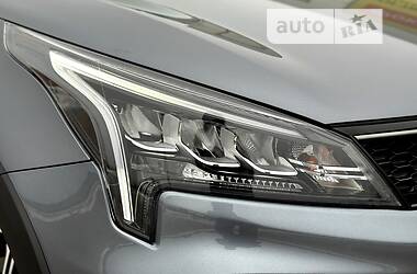 Позашляховик / Кросовер Kia Rio X-Line 2021 в 