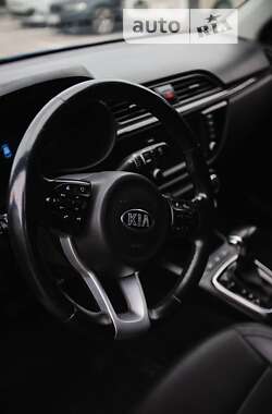 Позашляховик / Кросовер Kia Rio X-Line 2018 в Дніпрі