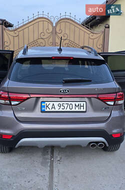 Внедорожник / Кроссовер Kia Rio X-Line 2018 в 