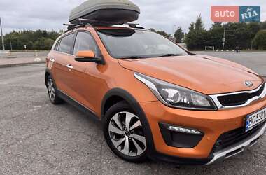 Позашляховик / Кросовер Kia Rio X-Line 2018 в Львові