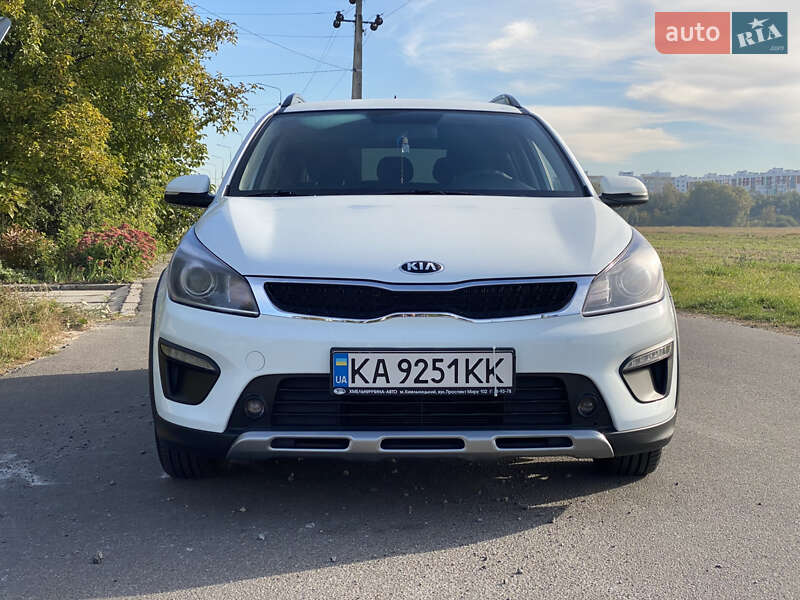 Внедорожник / Кроссовер Kia Rio X-Line 2018 в Киеве