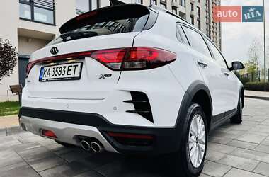 Внедорожник / Кроссовер Kia Rio X-Line 2021 в 
