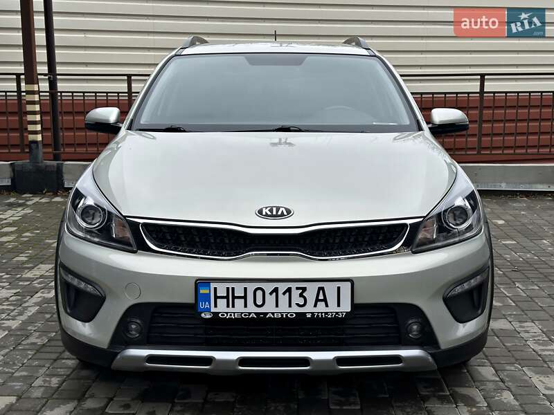 Внедорожник / Кроссовер Kia Rio X-Line 2018 в Одессе