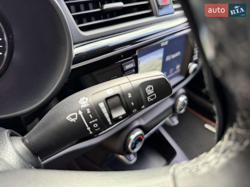 Позашляховик / Кросовер Kia Rio X-Line 2018 в Києві фото 33 Позашляховик / Кросовер Kia Rio X-Line 2018 в Києві