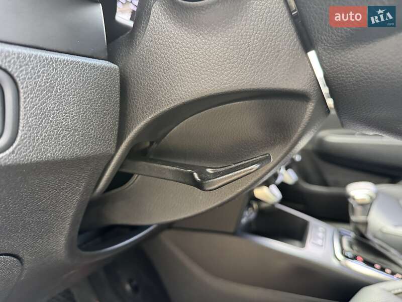 Позашляховик / Кросовер Kia Rio X-Line 2018 в Києві фото 40 Позашляховик / Кросовер Kia Rio X-Line 2018 в Києві