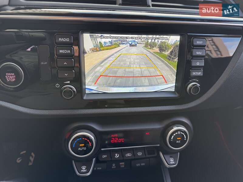 Внедорожник / Кроссовер Kia Rio X-Line 2018 в Киеве