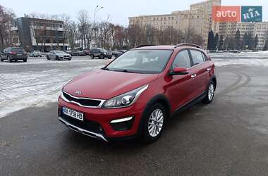 Внедорожник / Кроссовер Kia Rio X-Line 2018 в Харькове