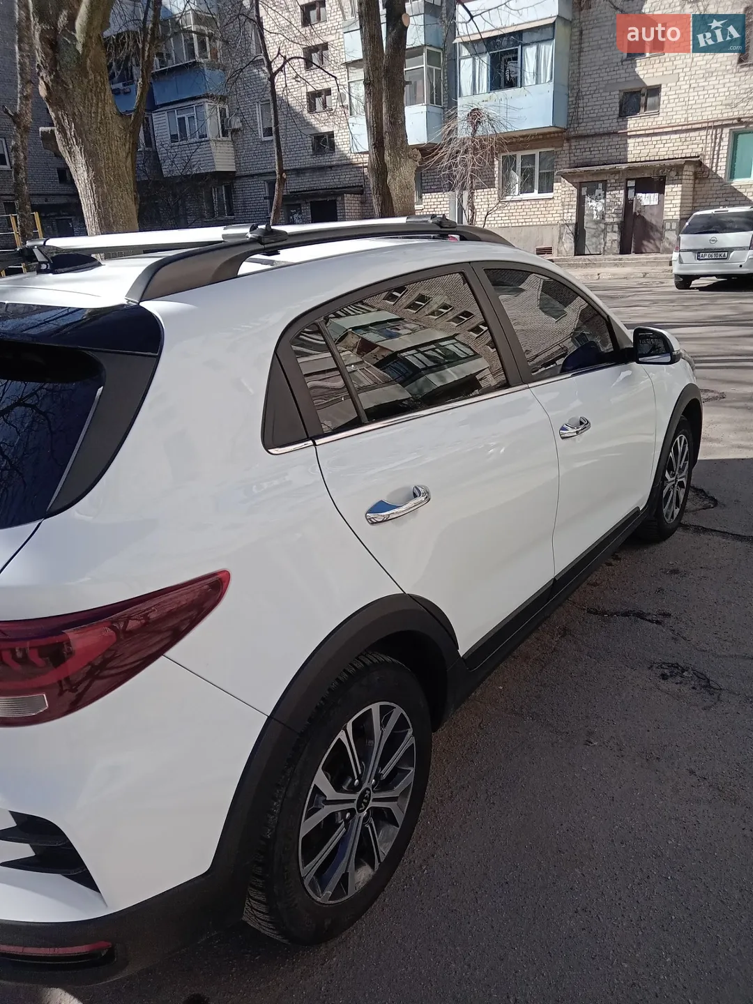 2021 Kia Rio - мініатюра 2
