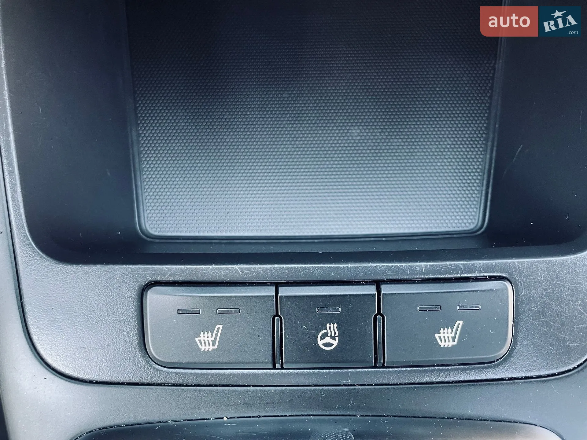 2019 Kia Rio - мініатюра 11