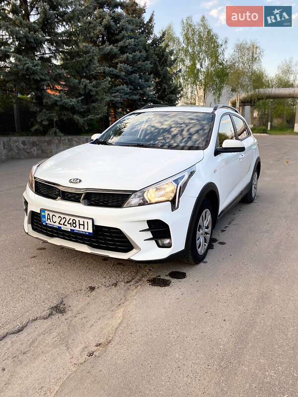 Kia Rio X 2021