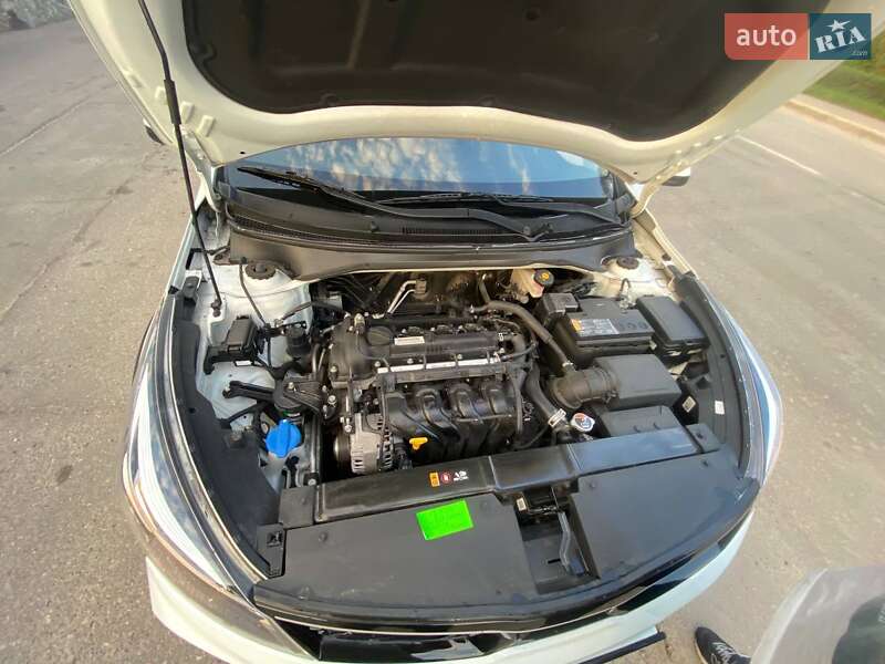 Внедорожник / Кроссовер Kia Rio X 2021 в Харькове