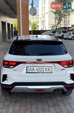 Позашляховик / Кросовер Kia Rio X 2021 в 